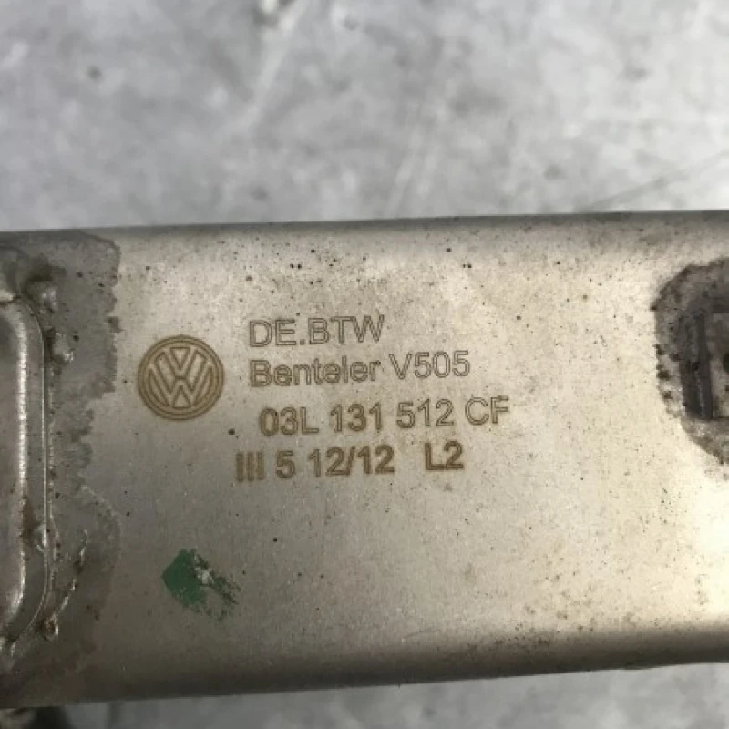 Racitor gaze egr / Volkswagen Passat B7 2012 / Motor, racire si evacuare