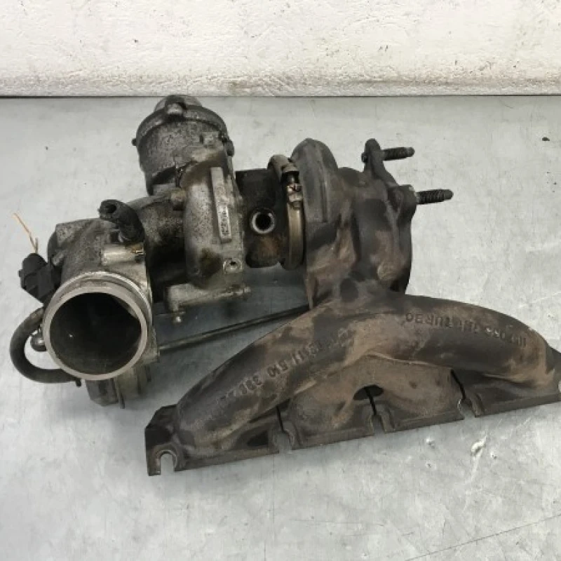 Turbosuflanta turbo turbina / Audi A4 B8 2012 / Motor, racire si evacuare