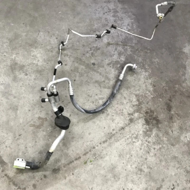 Conducta clima / Audi A4 B8 2012 / Climatizare