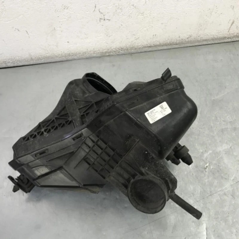 Carcasa filtru aer / Audi A4 B8 2012 / Motor, racire si evacuare