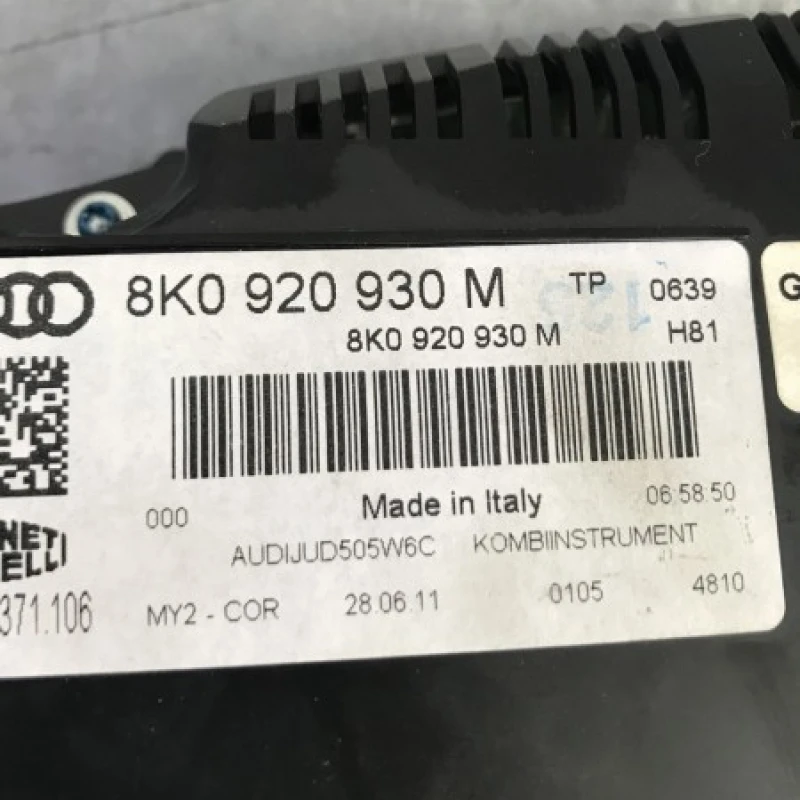 Ceas bord / Audi A4 B8 2012 / Audio si electronice