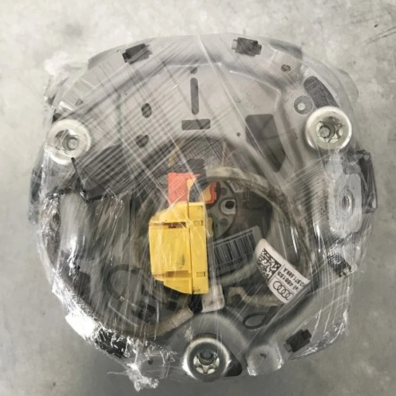 Airbag volan / Audi A4 B8 2012 / Interior