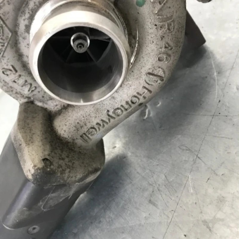 Turbosuflanta turbo turbina / Audi A4 B8 facelift 2013 / Motor, racire si evacuare