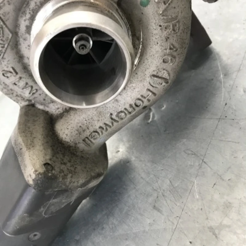 Turbosuflanta turbo turbina / Audi A4 B8 facelift 2013 / Motor, racire si evacuare