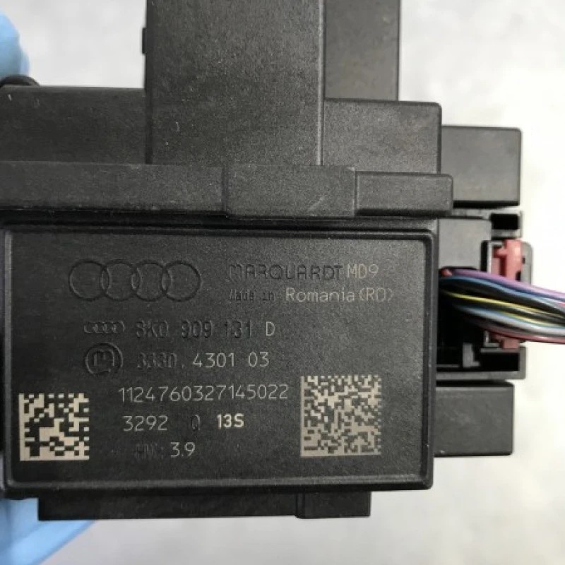 Cititor cheie / Audi A4 B8 facelift 2013 / Interior