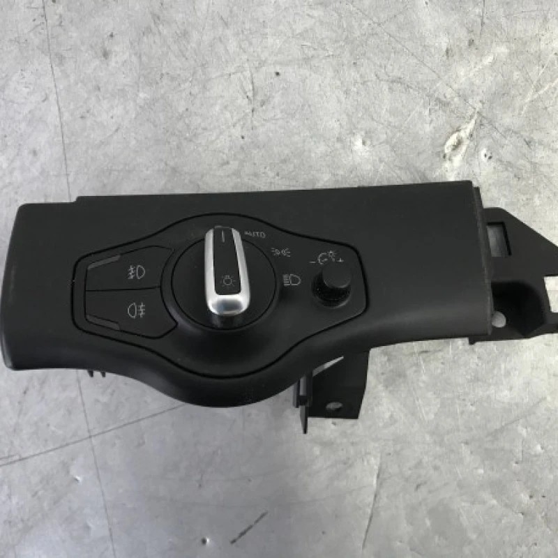 Bloc lumini / Audi A4 B8 facelift 2013 / Interior