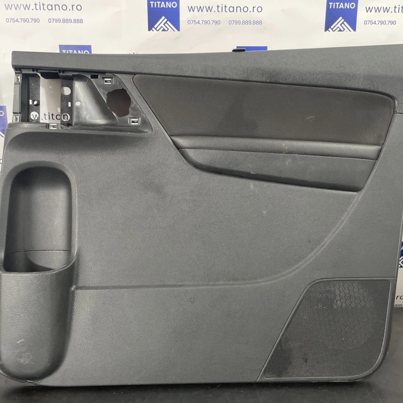 Panou tapiterie usa dreapta spate cu perdeluta Volkswagen 