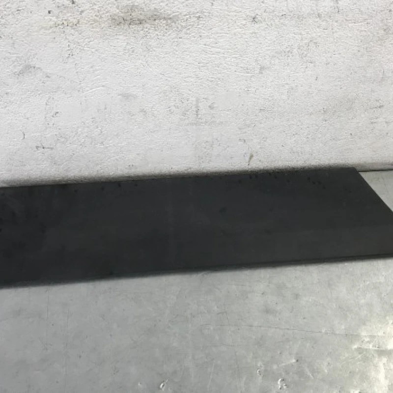 Bandou usa stanga fata / Volkswagen Crafter 2E/2F 2010 / Caroserie, oglinzi si faruri