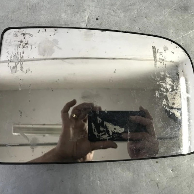 Sticla oglinda stanga / Volkswagen Crafter 2E/2F 2010 / Caroserie, oglinzi si faruri