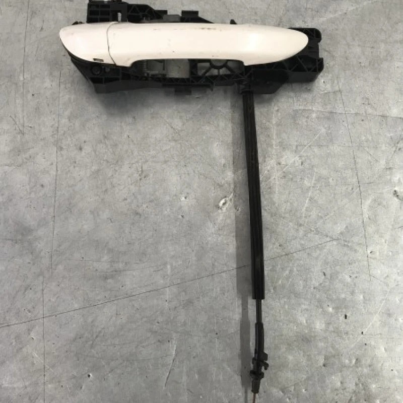 Maner usa dreapta spate / Volkswagen Passat B6 2010 / Caroserie, oglinzi si faruri
