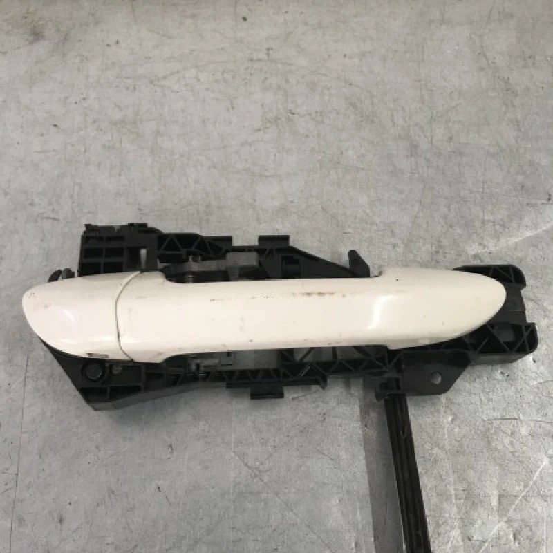 Maner usa dreapta spate / Volkswagen Passat B6 2010 / Caroserie, oglinzi si faruri