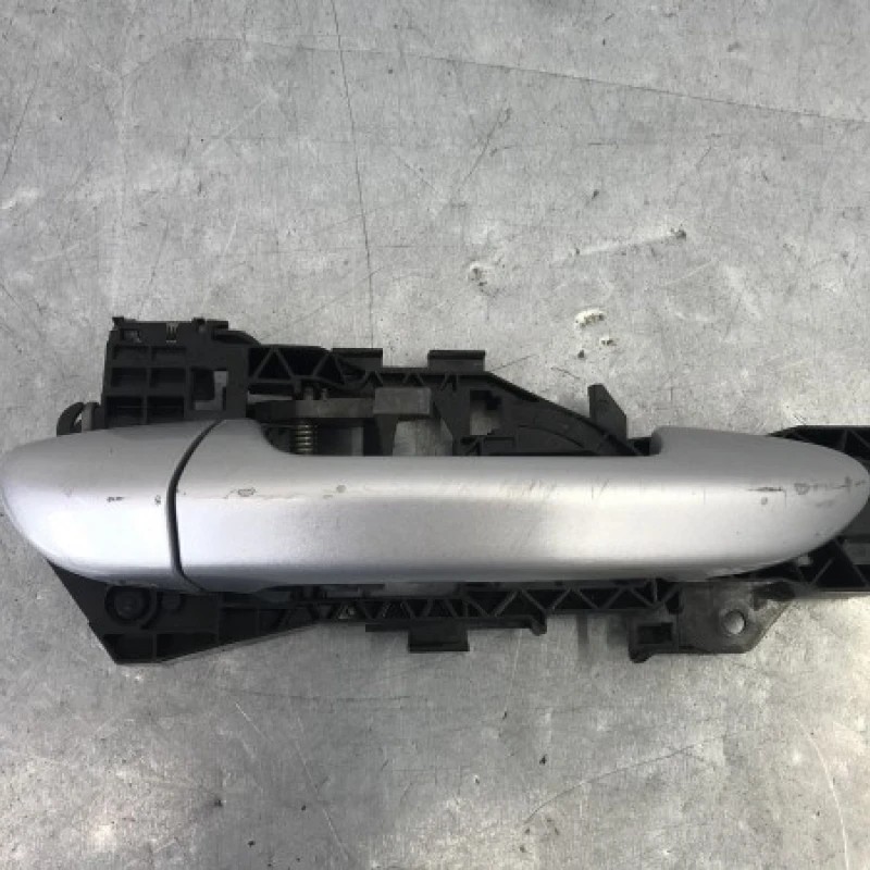 Maner usa dreapta spate / Volkswagen Passat B6 2008 / Caroserie, oglinzi si faruri
