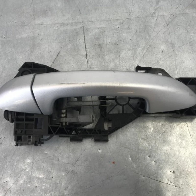 Maner usa stanga spate / Volkswagen Passat B6 2008 / Caroserie, oglinzi si faruri