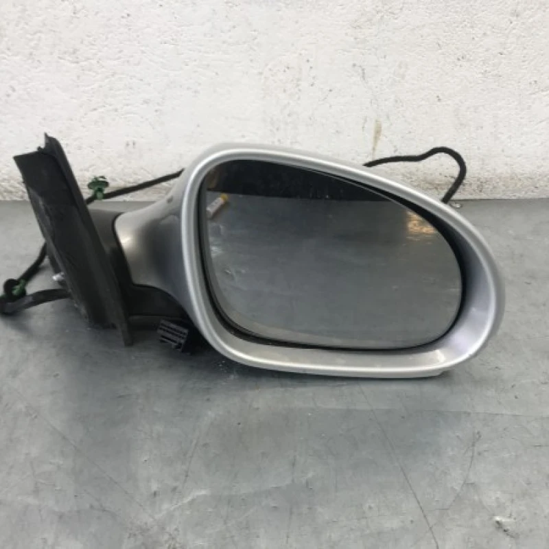 Oglinda dreapta Volkswagen 