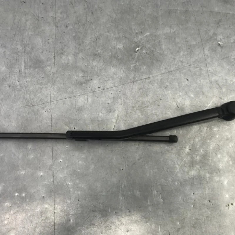 Brat stergator haion / BMW X1 E84 2012 / Caroserie, oglinzi si faruri