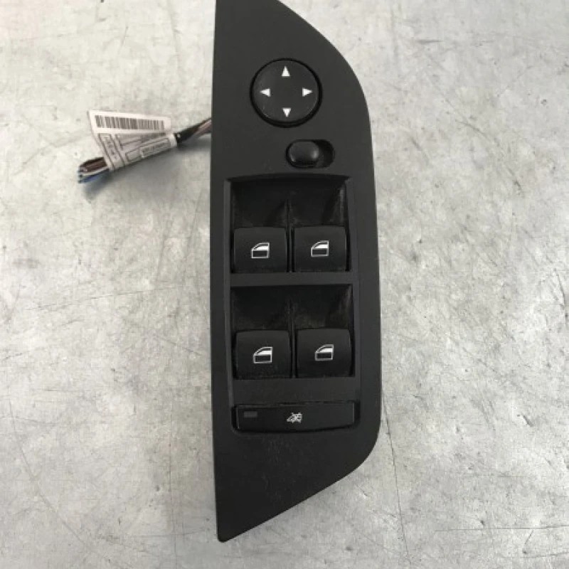 Butoane usa stanga fata BMW X1 E84 2012