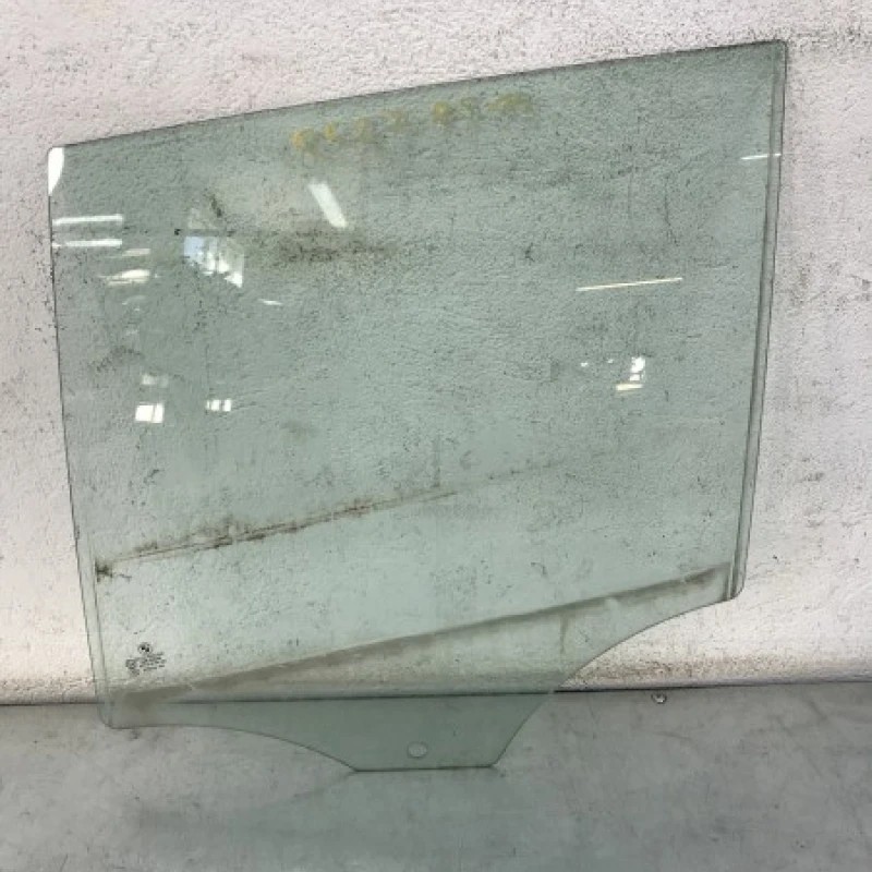 Geam stanga spate / BMW X1 E84 2012 / Caroserie, oglinzi si faruri