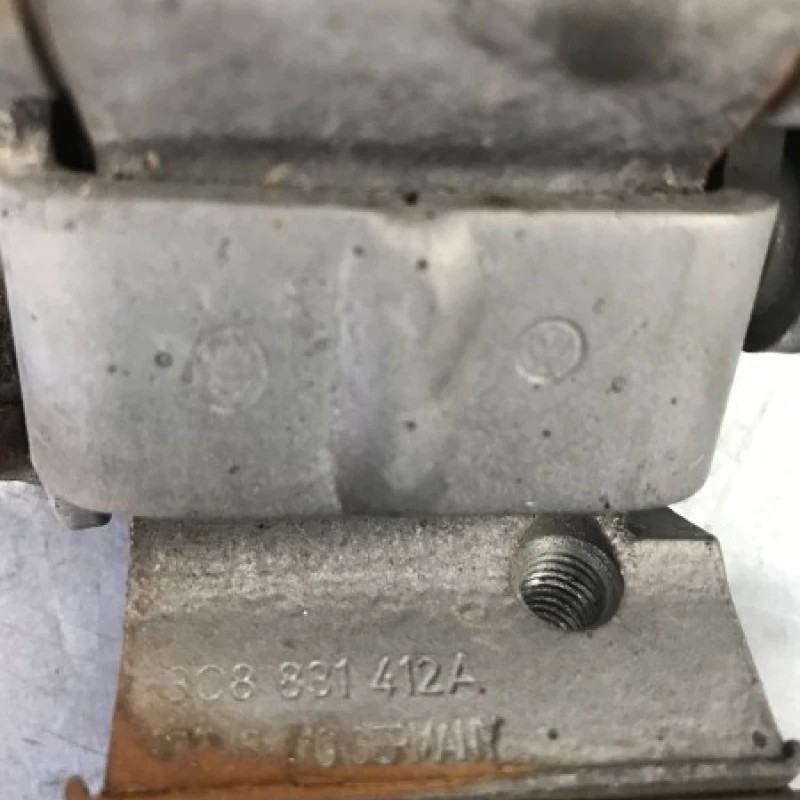 Balamale usa dreapta fata / Volkswagen Passat CC 2011 / Caroserie, oglinzi si faruri