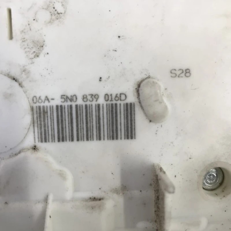 Iala broasca usa dreapta spate / Volkswagen Passat CC 2011 / Caroserie, oglinzi si faruri