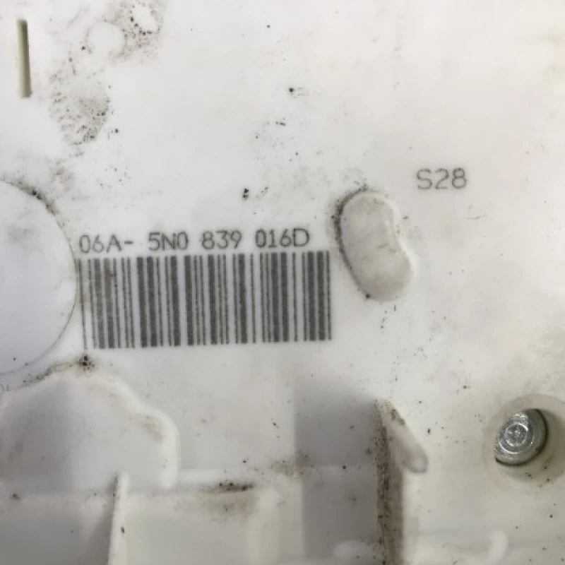 Iala broasca usa dreapta spate / Volkswagen Passat CC 2011 / Caroserie, oglinzi si faruri