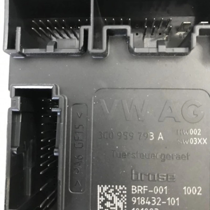 Modul confort usa stanga fata / Volkswagen Passat CC 2011 / Audio si electronice
