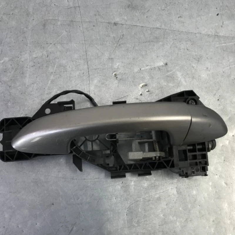 Maner usa dreapta fata keyless Volkswagen 
