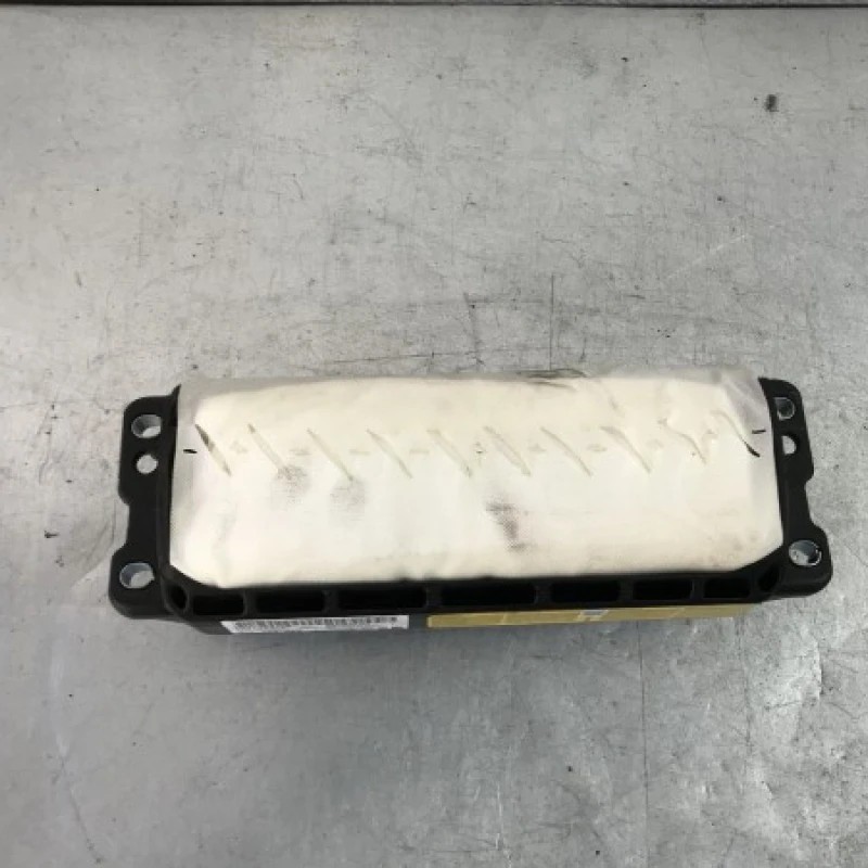 Airbag pasager / Volkswagen Passat CC 2011 / Interior