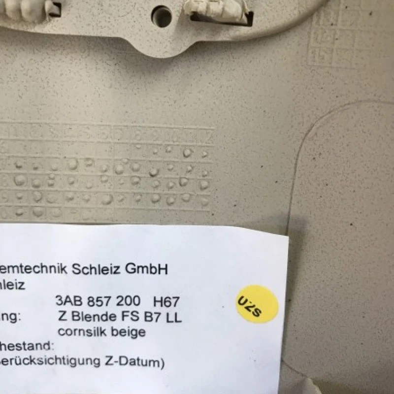 Plastic bord / Volkswagen Passat CC 2011 / Interior