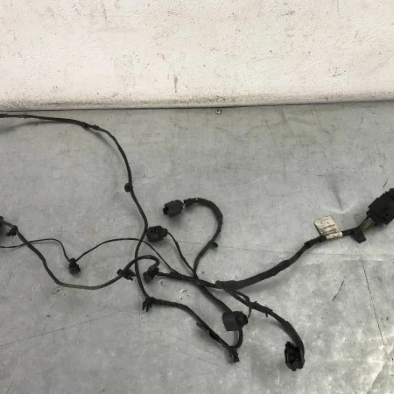 Instalatie senzori parcare fata / Volkswagen Passat CC 2011 / Audio si electronice