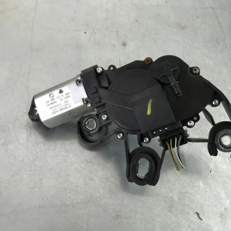 Motoras stergator haion / Skoda Octavia 2 1Z 2013 / Caroserie, oglinzi si faruri