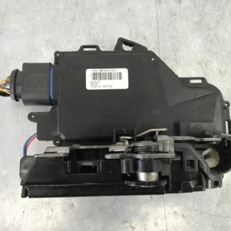 Iala broasca usa stanga fata / Skoda Octavia 2 1Z 2013 / Caroserie, oglinzi si faruri