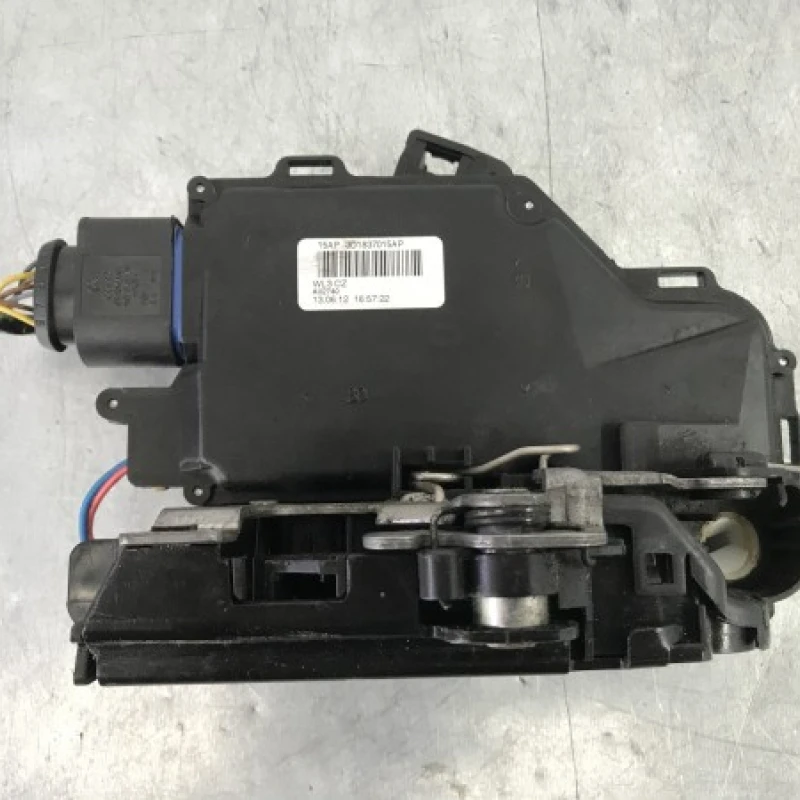 Iala broasca usa stanga fata Skoda 