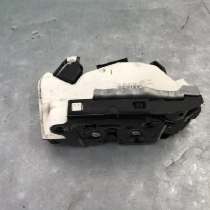 Iala broasca usa dreapta fata Skoda 
