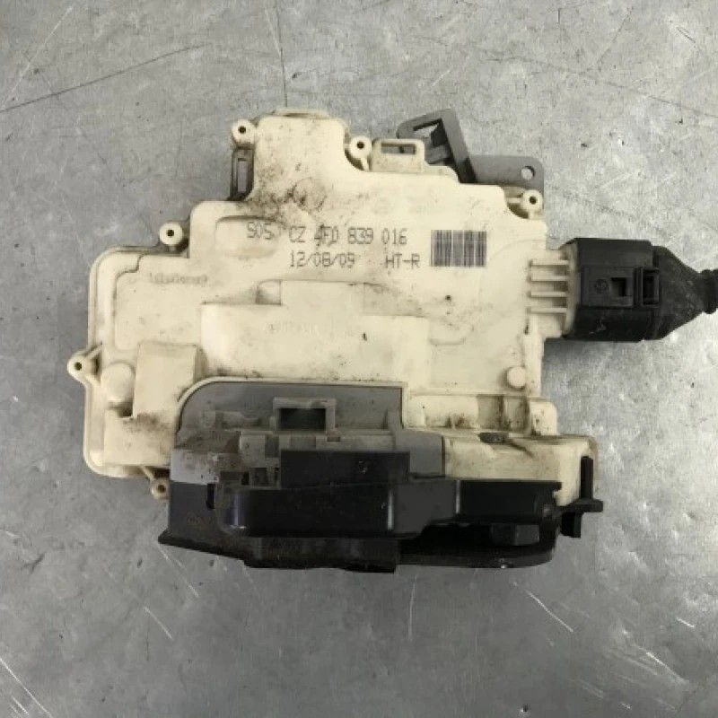 Iala broasca usa dreapta spate / Audi A3 8P 2010 / Caroserie, oglinzi si faruri