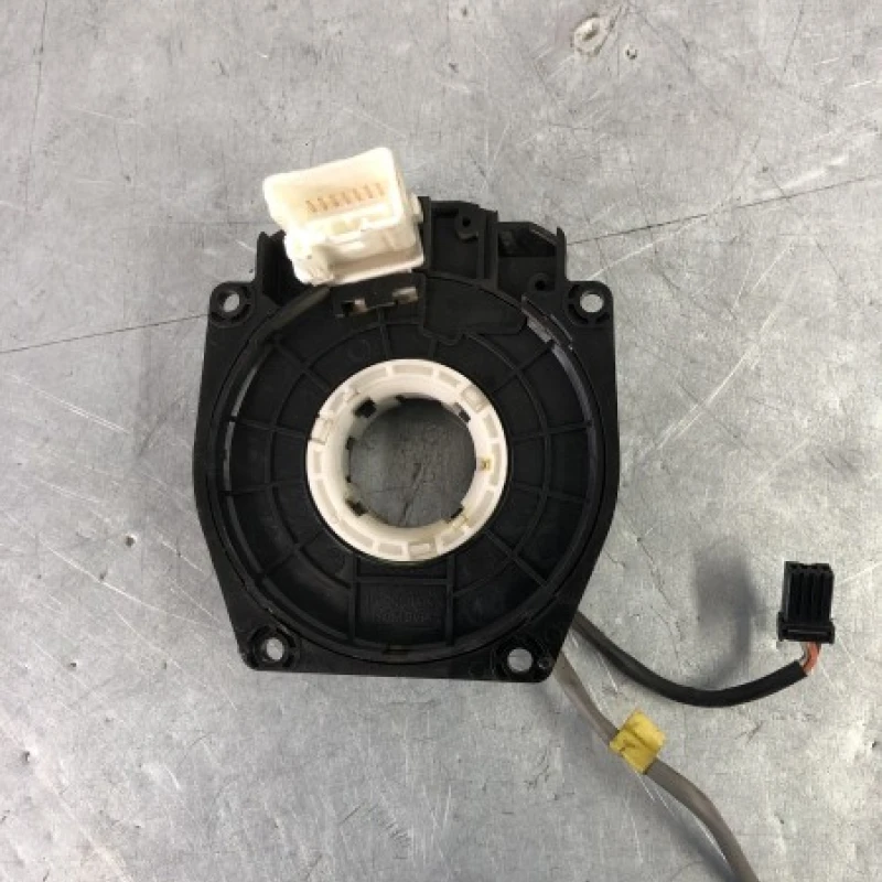 Spira volan / Nissan Navara D22 2002 / Audio si electronice