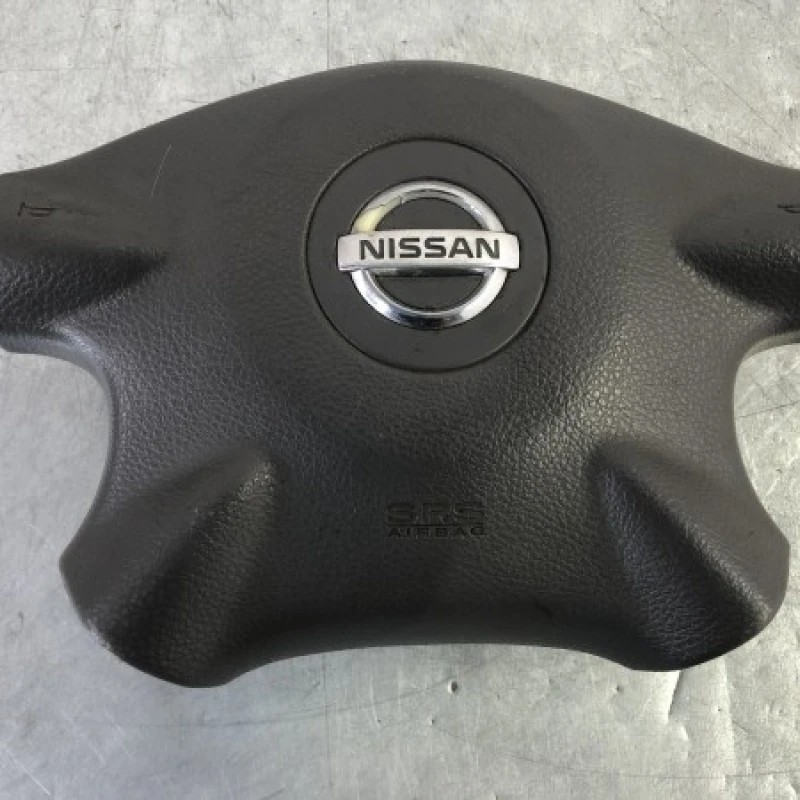 Airbag volan / Nissan Navara D22 2002 / Interior