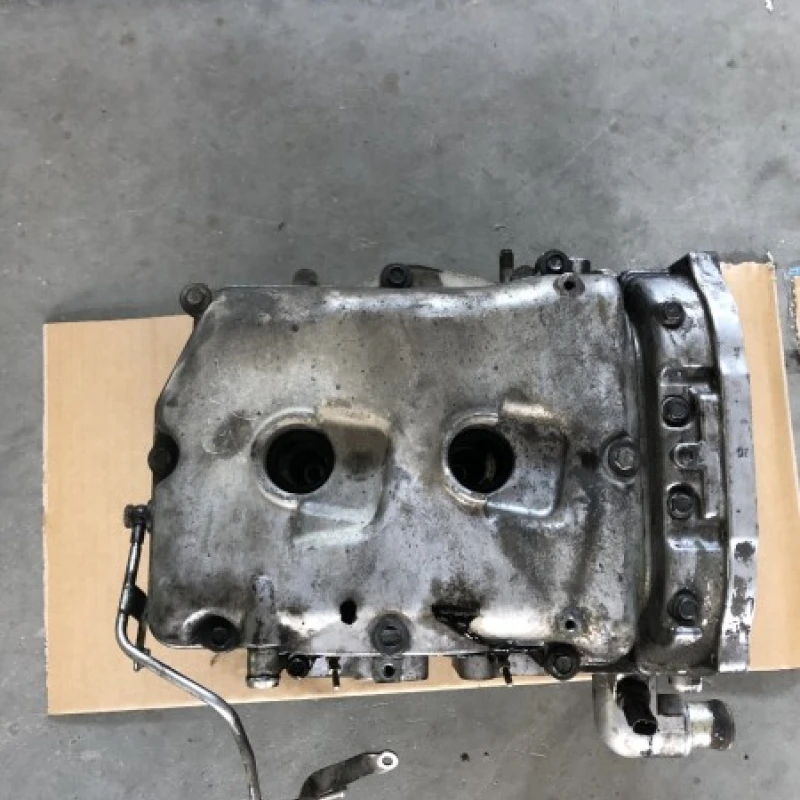 Chiuloasa stanga dreapta / Subaru Outback Outback 2010 / Motor, racire si evacuare