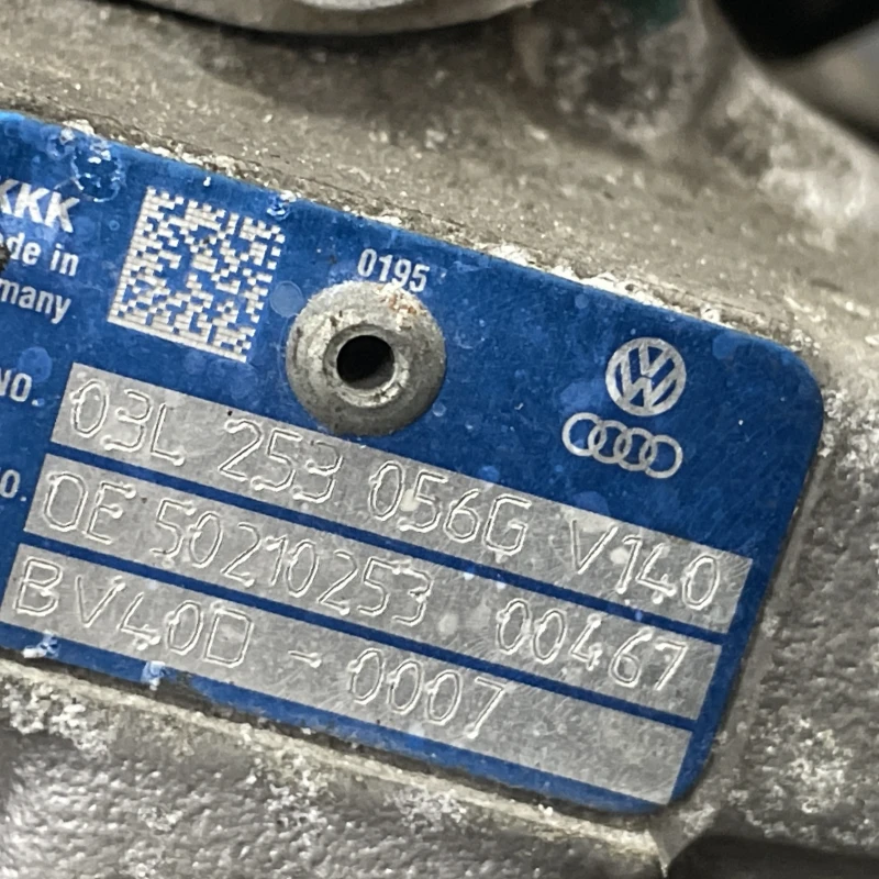 Turbosuflanta turbo turbina / Volkswagen Sharan 7N 2013 / Motor, racire si evacuare