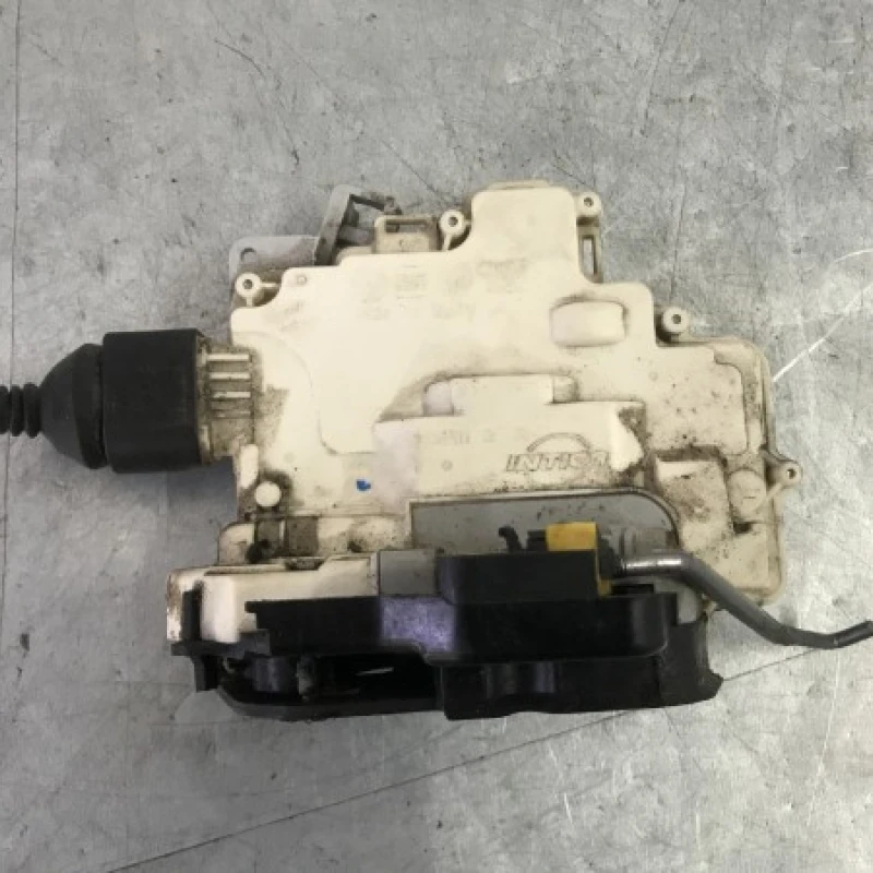 Iala broasca usa stanga spate Audi 