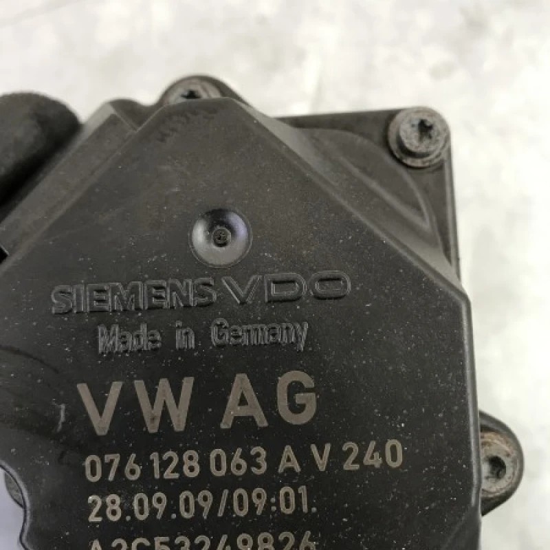 Clapeta de acceleratie / Volkswagen Crafter 2E/2F 2010 / Motor, racire si evacuare
