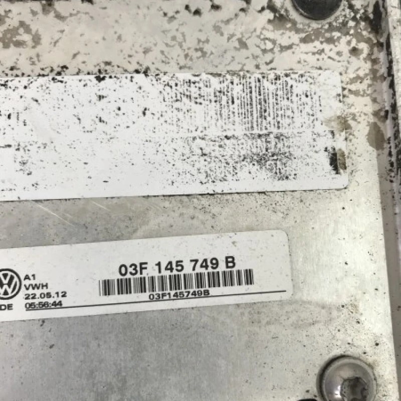 Galerie de admisie și racitor / Volkswagen Polo 6R 2013 / Motor, racire si evacuare