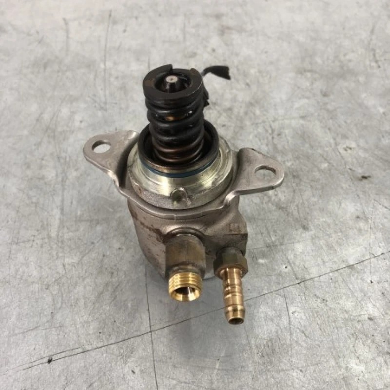 Pompa de injectie inalte / Volkswagen Polo 6R 2013 / Motor, racire si evacuare