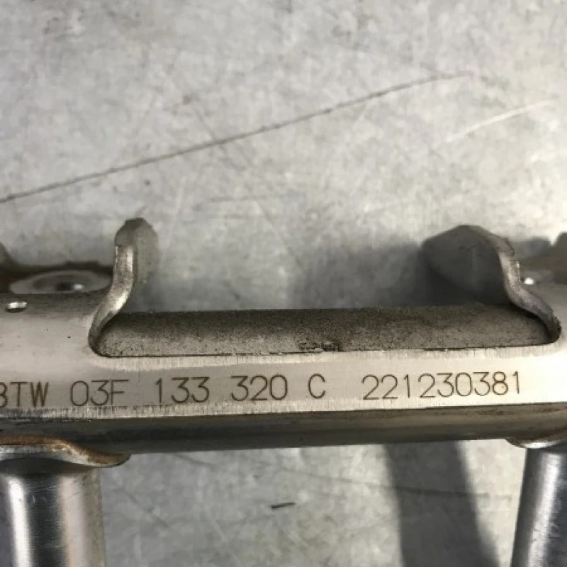 Rampa injectoare cu senzor / Volkswagen Polo 6R 2013 / Motor, racire si evacuare
