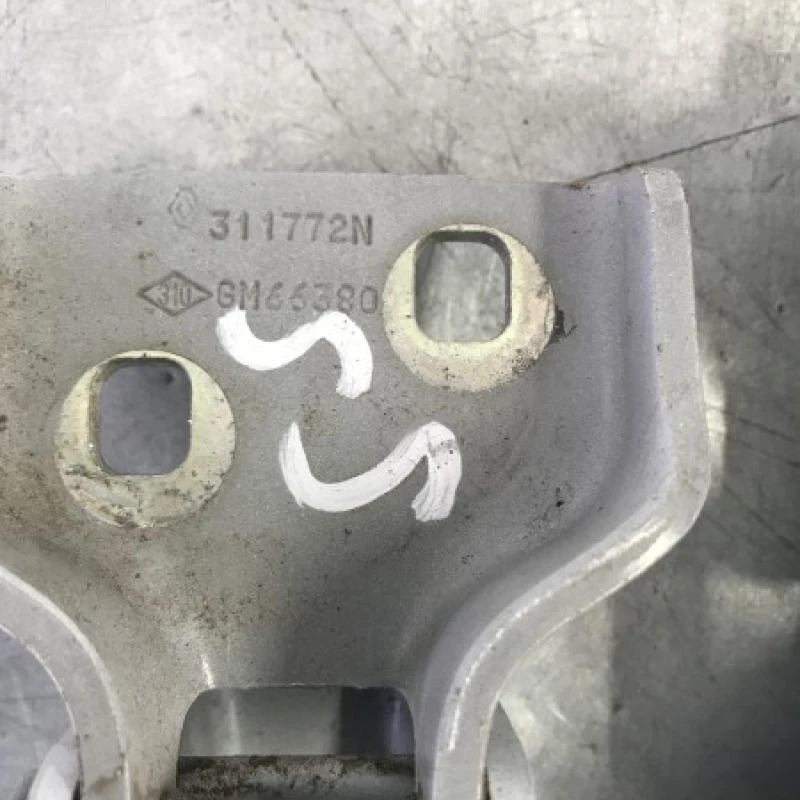 Balamale usa stanga fata / Opel Vivaro Vivaro A 2012 / Caroserie, oglinzi si faruri