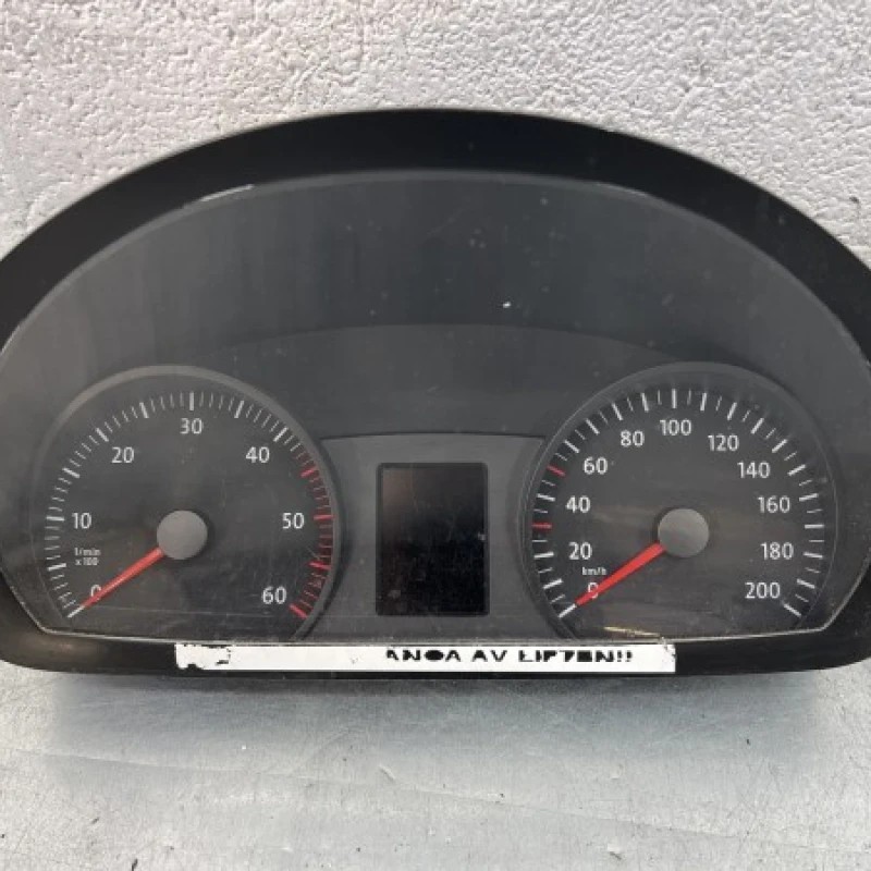 Ceas bord / Volkswagen Crafter 2E/2F 2010 / Audio si electronice