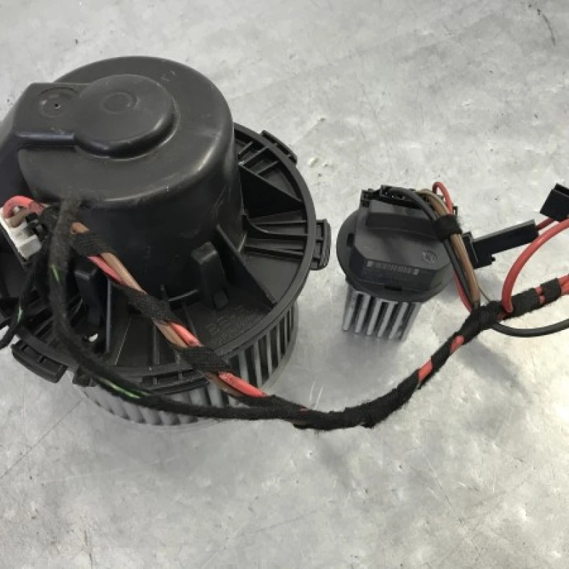 Ventilator aeroterma bord Volkswagen 