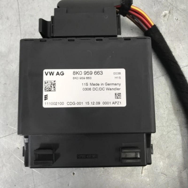 Modul stabilizator tensiune Audi 