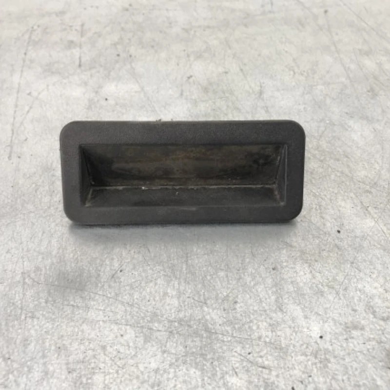 Maner buton deschidere haion / Ford Mondeo MK4 2011 / Caroserie, oglinzi si faruri