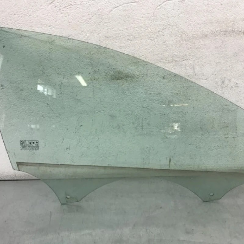 Geam dreapta fata / Ford Mondeo MK4 2011 / Caroserie, oglinzi si faruri