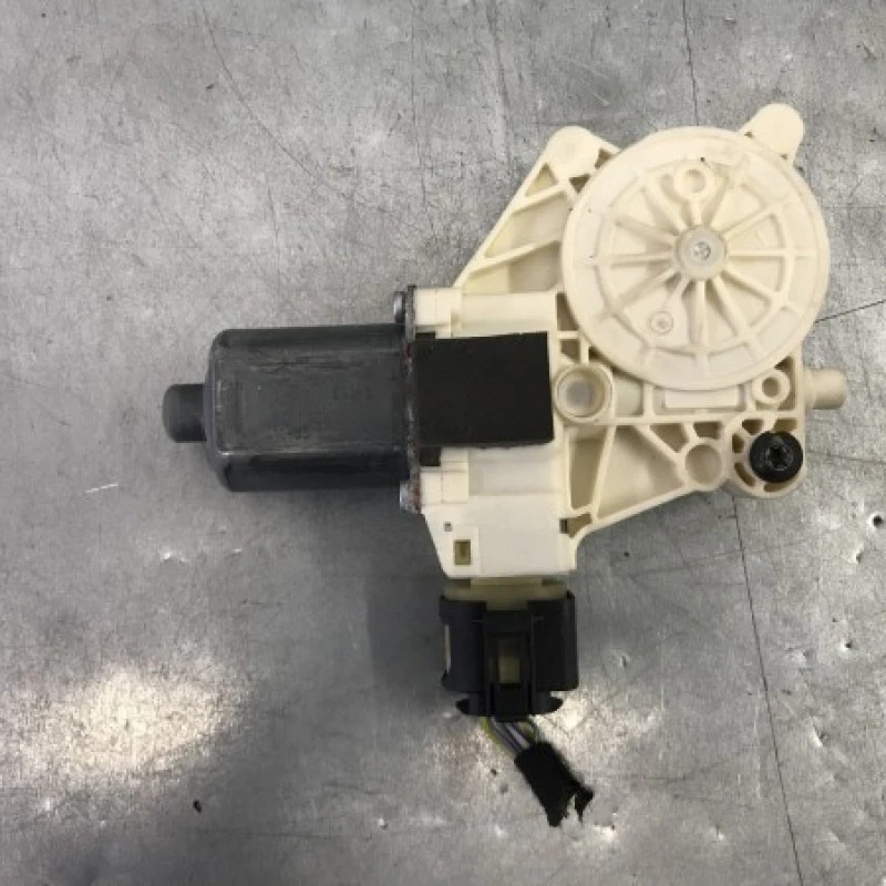 Motoras geam dreapta fata / Ford Mondeo MK4 2011 / Audio si electronice